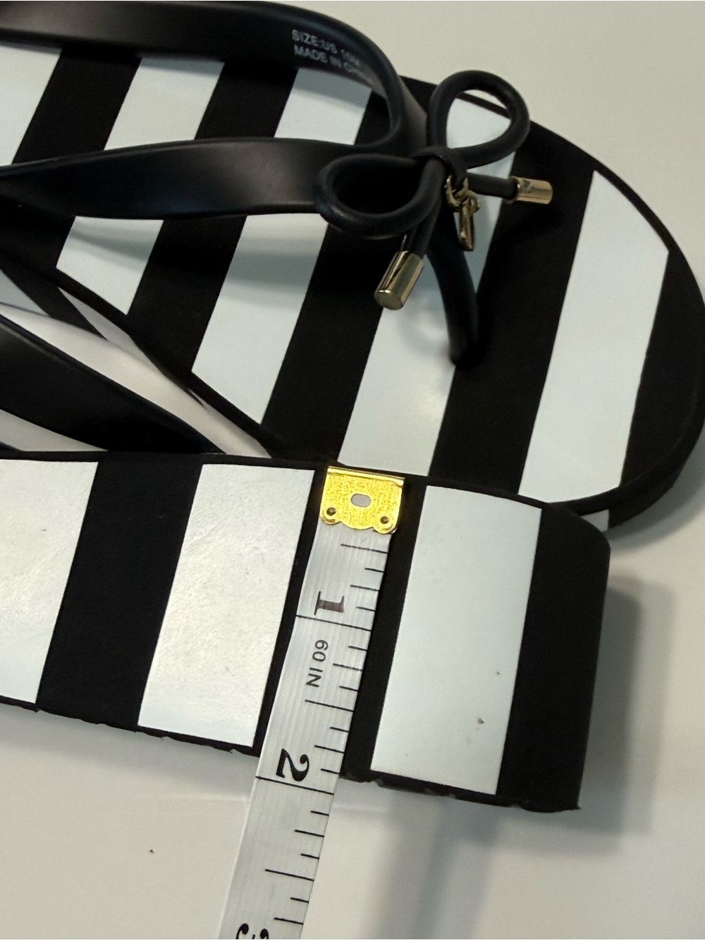 kate spade Rhett Black White Stripes Wedge Platform Thong Sandals Bow Size 10 - Picture 15 of 15